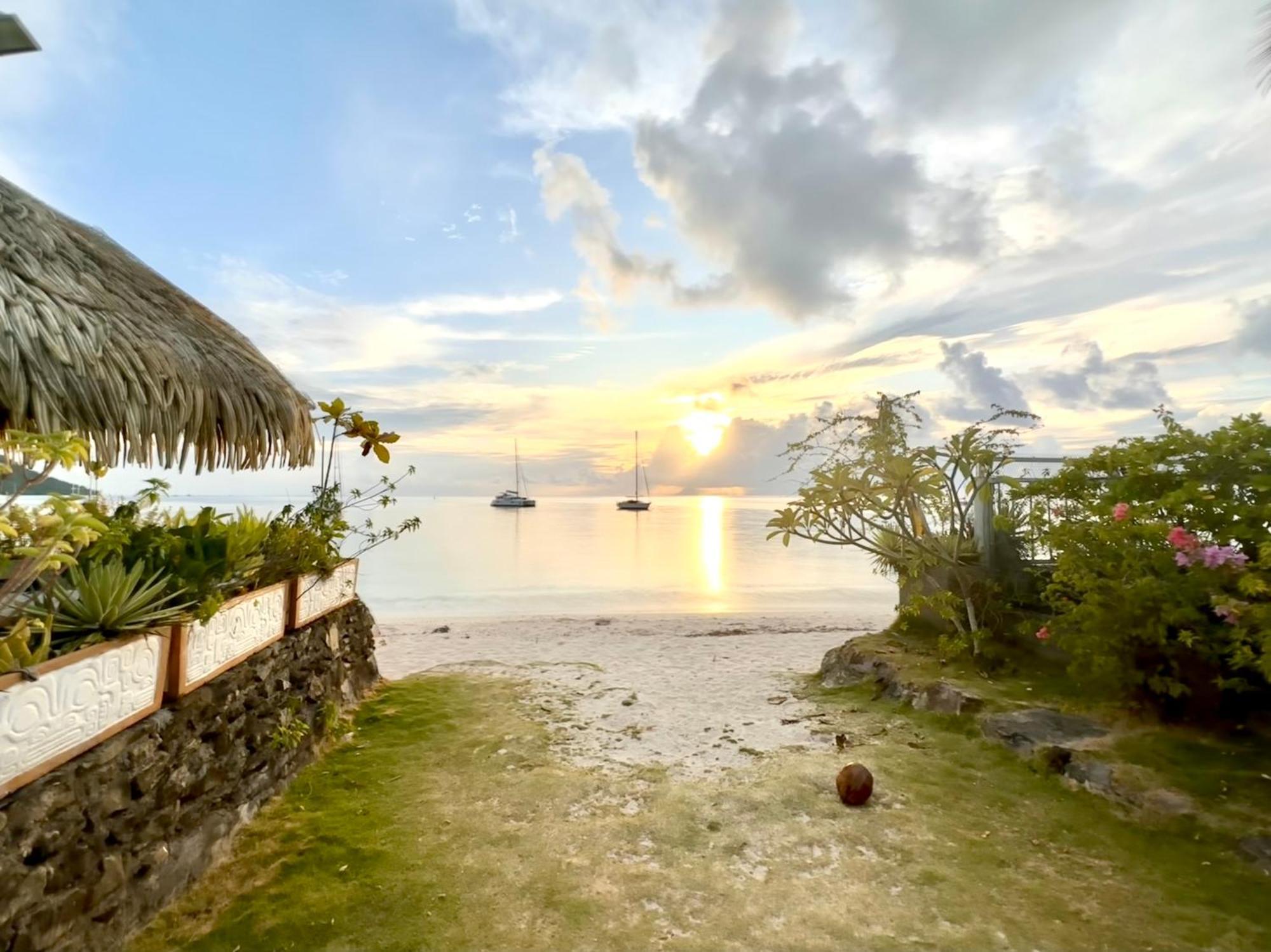 Meri Lodge Huahine Фаре Екстер'єр фото